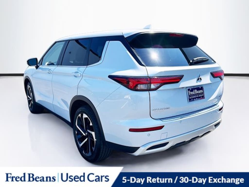 Used 2024 Mitsubishi Outlander SE SUV
