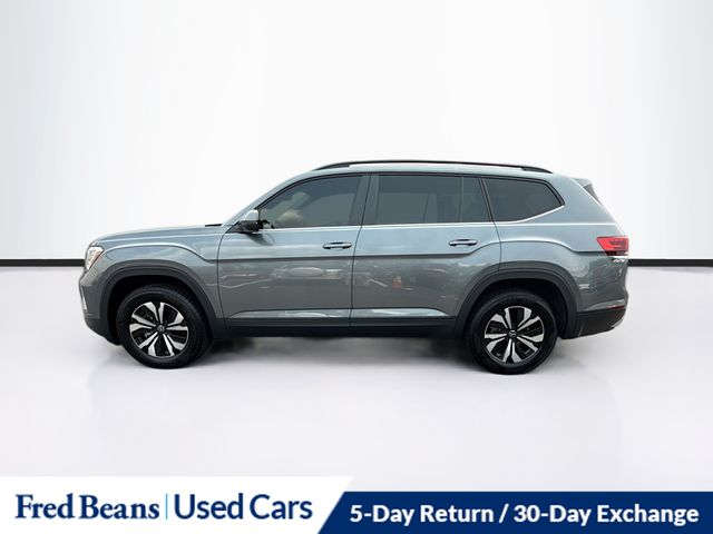 2025 Volkswagen Atlas SE photo 4