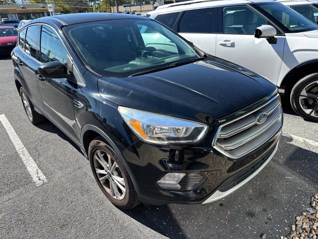 Used 2017 Ford Escape SE SUV