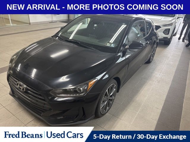 2019 Hyundai Veloster 2.0 Premium Automatic's photo