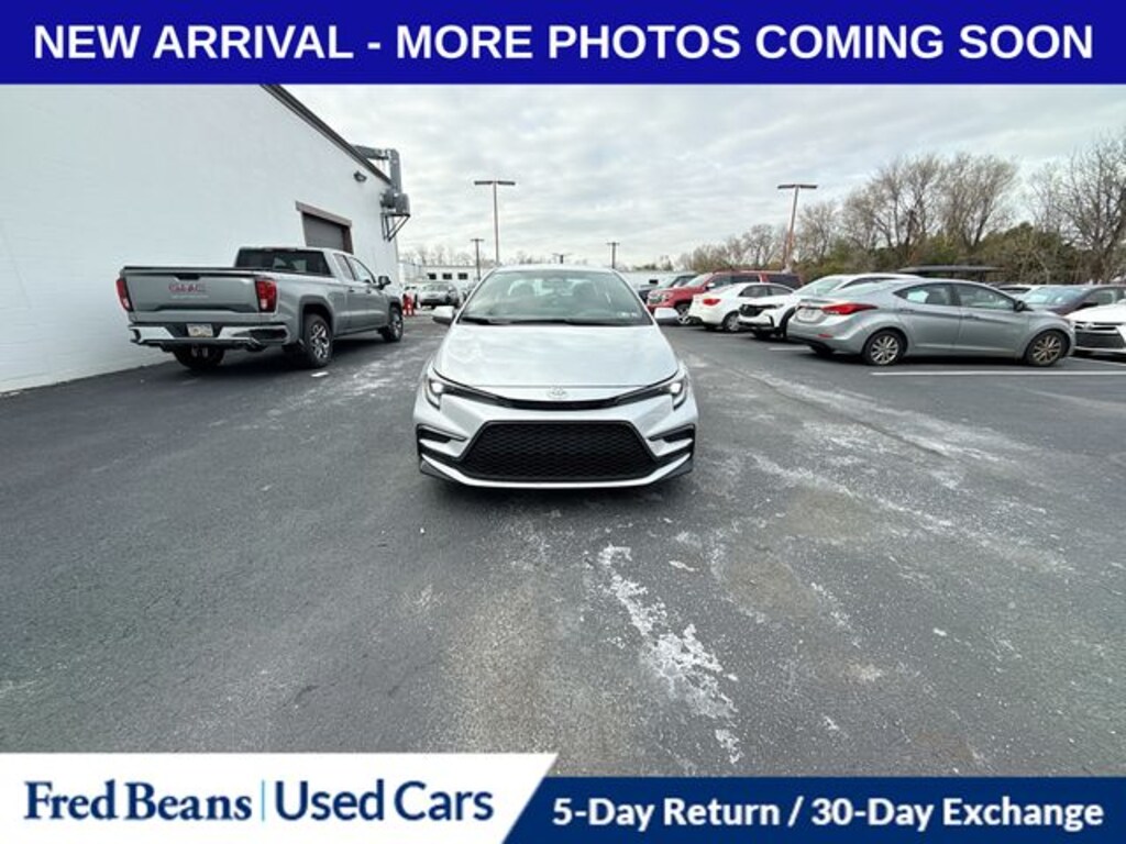 Used 2023 Toyota Corolla SE Sedan