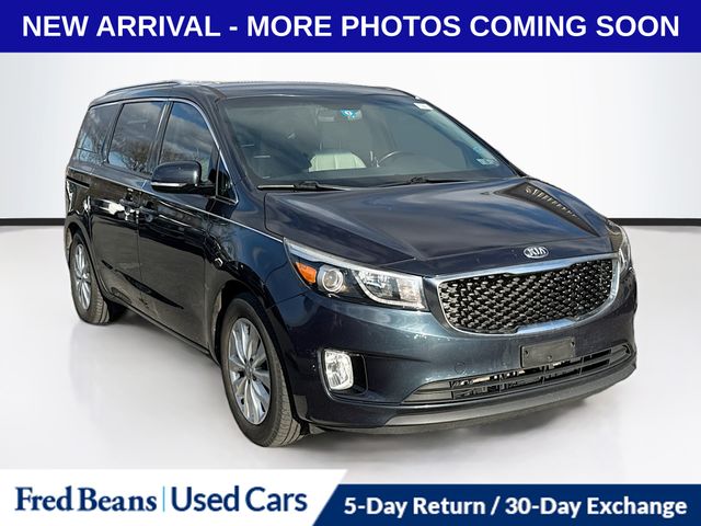 2015 Kia Sedona EX's photo
