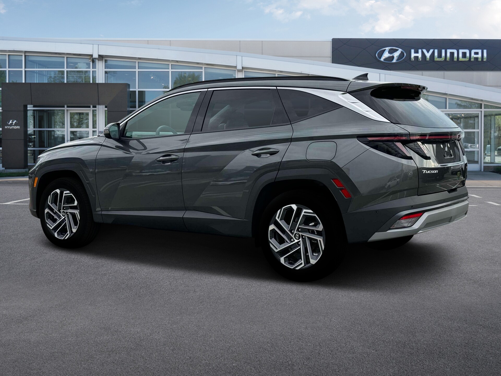 2025 Hyundai Tucson Hybrid Limited photo 3