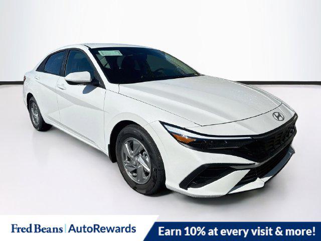 New 2026 Hyundai Elantra SE Sedan