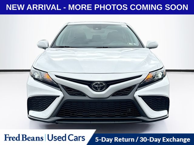 2023 Toyota Camry SE photo 2