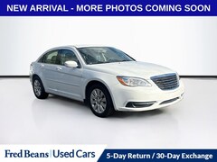 2012 Chrysler 200 LX