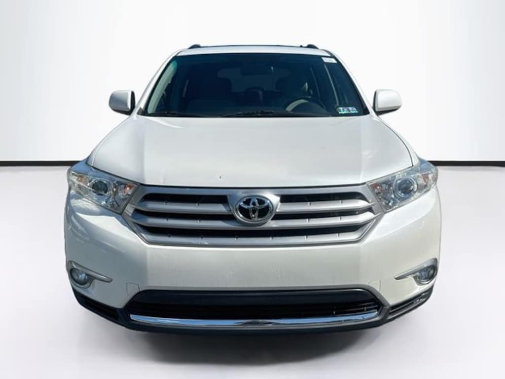 Used 2011 Toyota Highlander Base V6 SUV