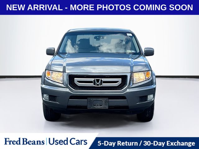 2010 Honda Ridgeline RTS photo 2