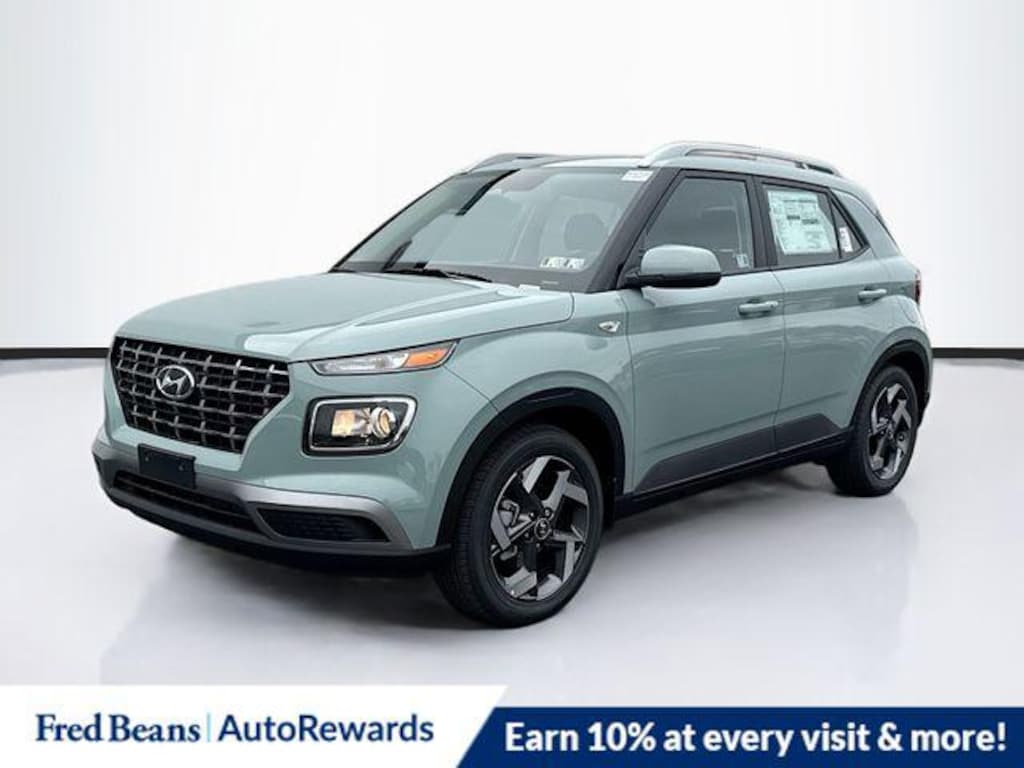 New 2025 Hyundai Venue SEL SUV