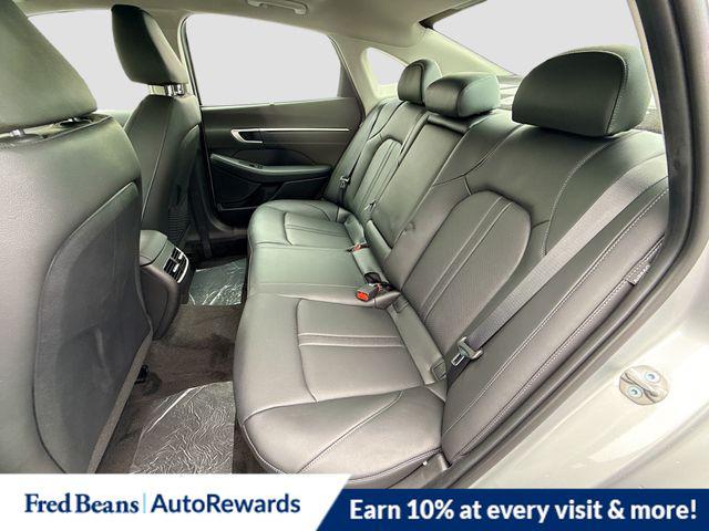 2025 Hyundai Sonata Hybrid Limited - Photo 31
