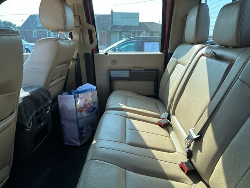 Used 2015 Ford F-250 XLT Truck Crew Cab