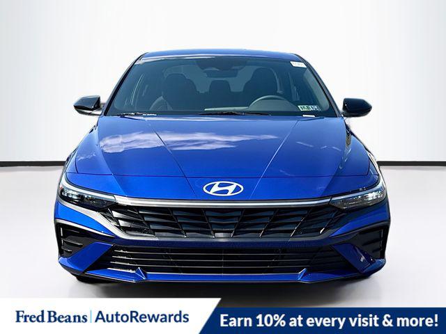 2025 Hyundai Elantra Hybrid SEL Sport photo 2