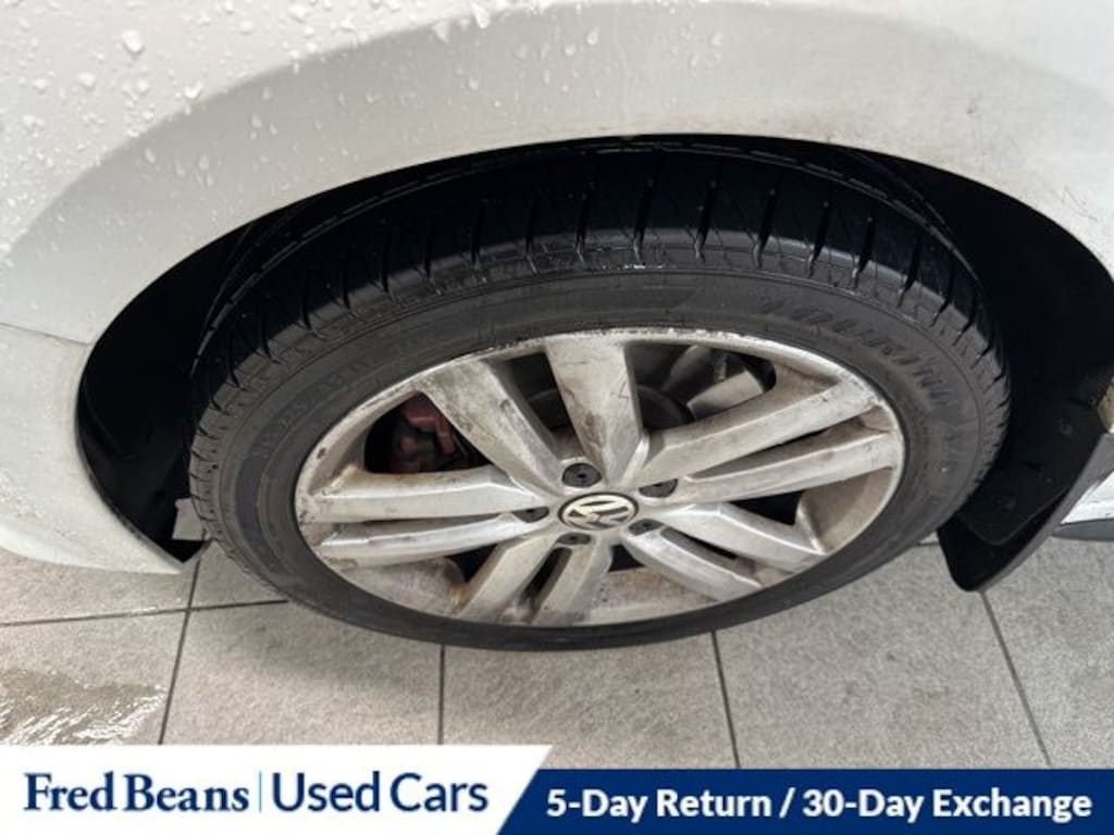 Used 2013 Volkswagen Jetta GLI w/PZEV Sedan