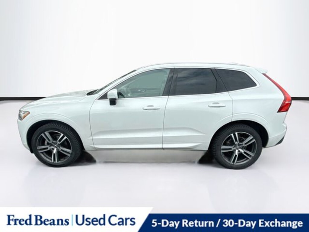 Used 2021 Volvo XC60 T5 Momentum SUV