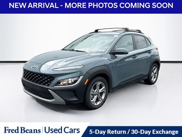 2023 Hyundai Kona SEL photo 3