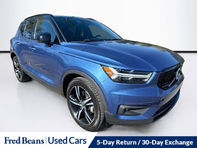  Volvo XC40
