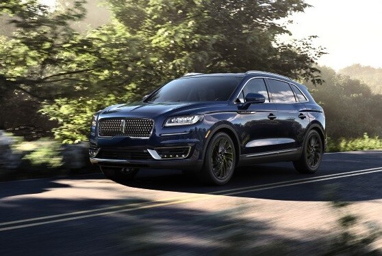 2019 Lincoln Nautilus Driving