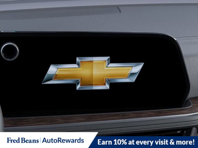 2025 Chevrolet Suburban LT - Photo 24