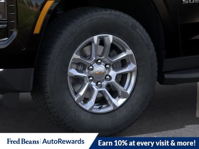 2025 Chevrolet Suburban LT - Photo 11