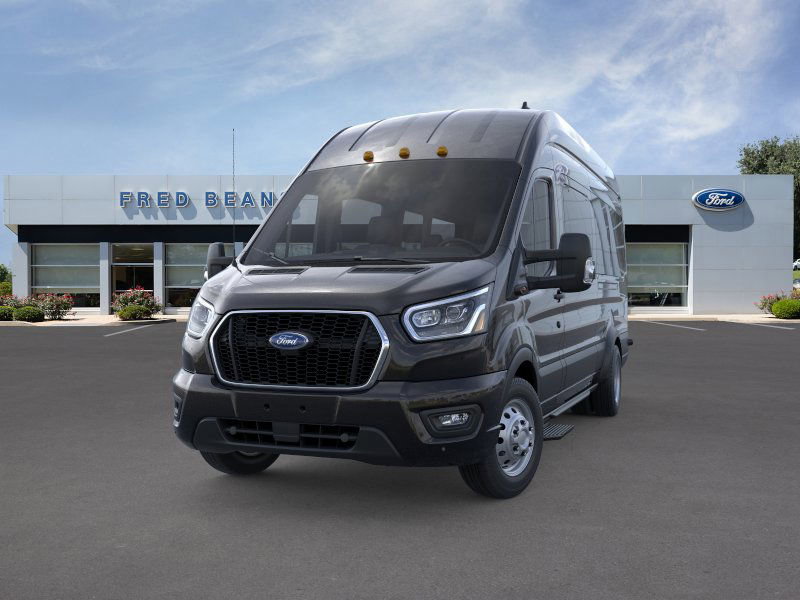 2024 Ford Transit Passenger XLT photo 3