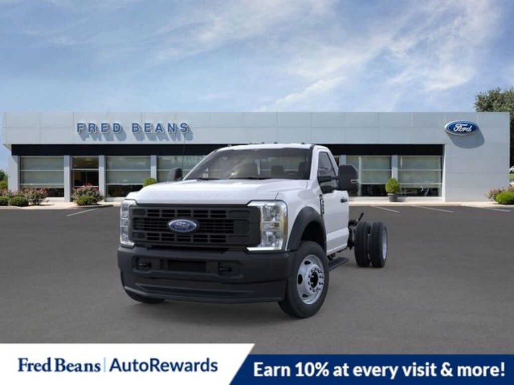 New 2025 Ford F-550SD XL Chassis