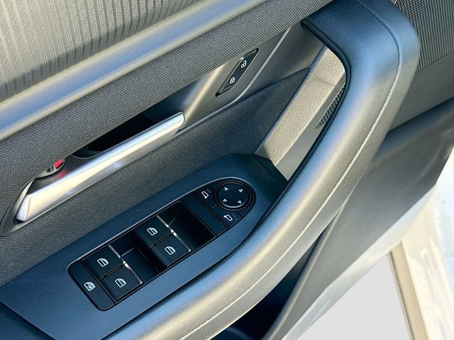 2026 Mazda CX-90 Select Package - Photo 17