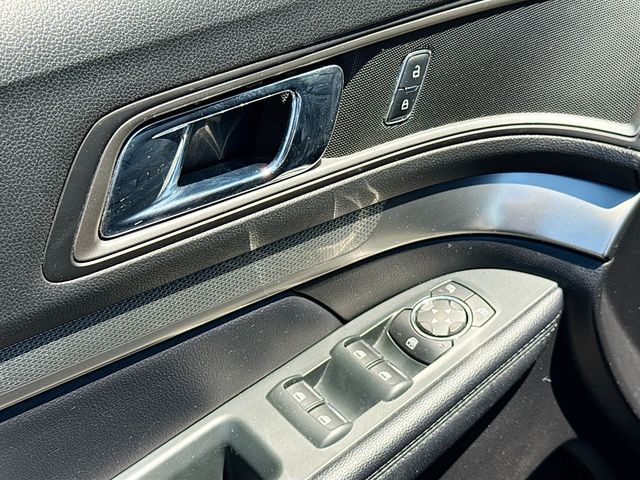 2018 Ford Explorer XLT - Photo 24