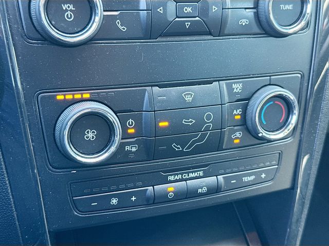 2018 Ford Explorer XLT - Photo 21