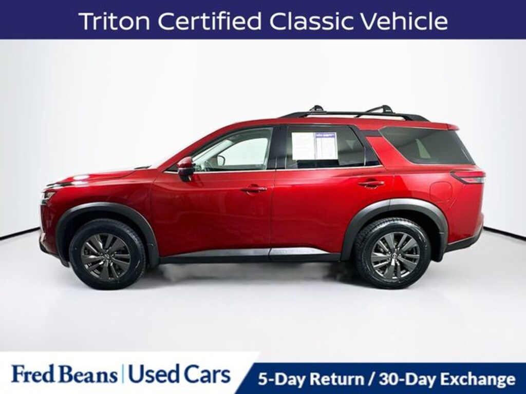 Used 2022 Nissan Pathfinder SV SUV