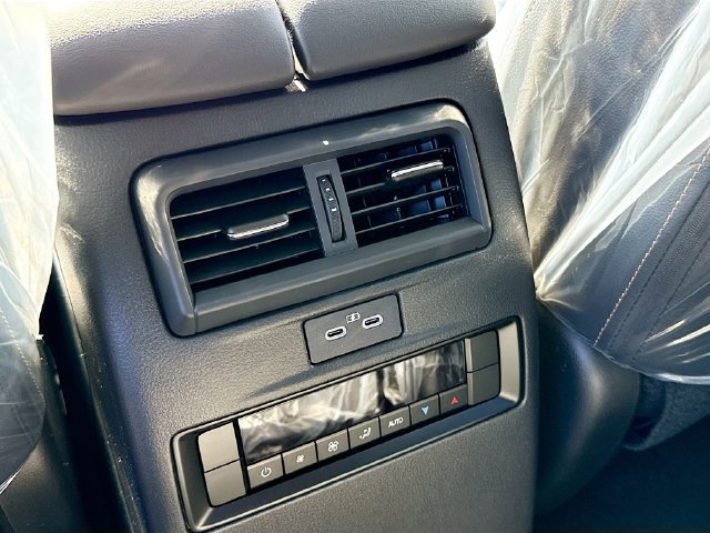 2026 Mazda CX-90 Select Package - Photo 24
