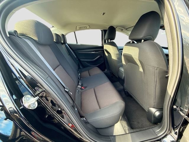 2026 Mazda Mazda3 S - Photo 26