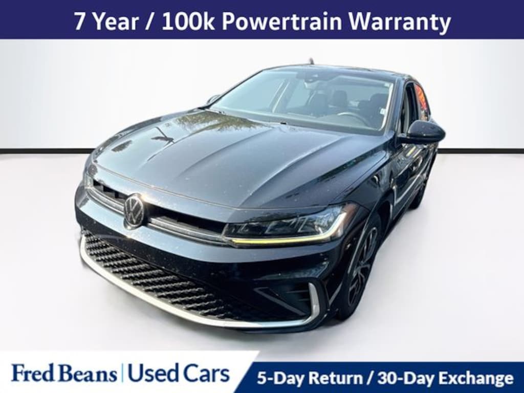 Used 2025 Volkswagen Jetta 1.5T SE Sedan