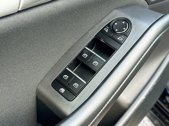 2026 Mazda Mazda3 S - Photo 18