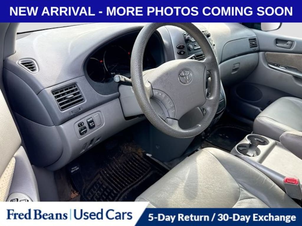 Used 2010 Toyota Sienna Van