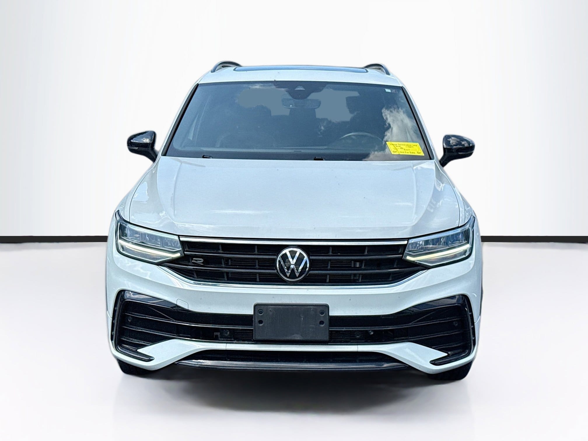Used 2022 Volkswagen Tiguan SE R-LINE BLACK with VIN 3VV8B7AX6NM126516 for sale in Willow Grove, PA