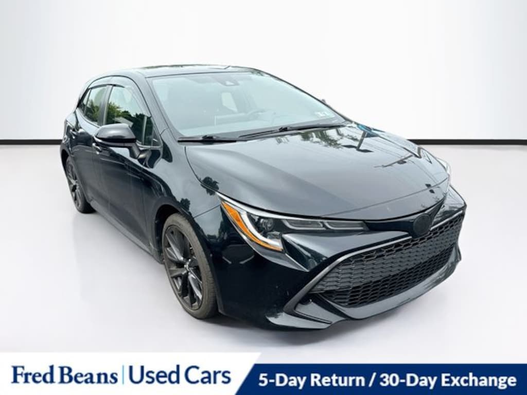 Used 2022 Toyota Corolla Hatchback SE Hatchback