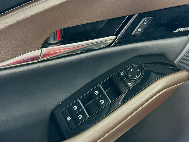 2024 Mazda CX-30 Premium - Photo 23