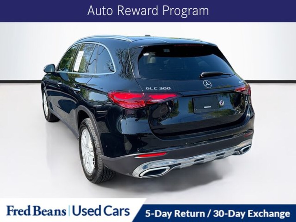 Used 2025 Mercedes-Benz GLC 300 4MATIC SUV
