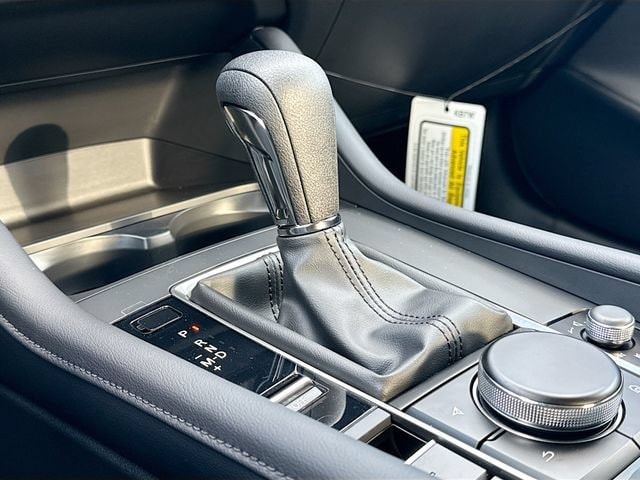 2026 Mazda Mazda3 S - Photo 17