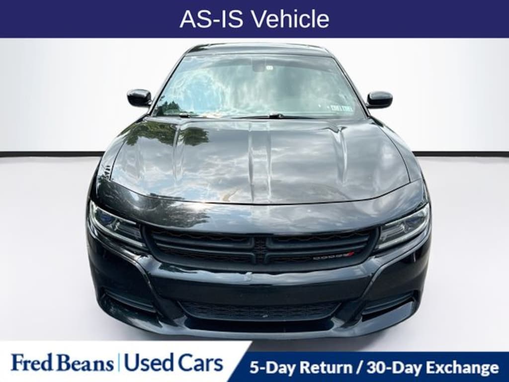 Used 2015 Dodge Charger SXT Sedan