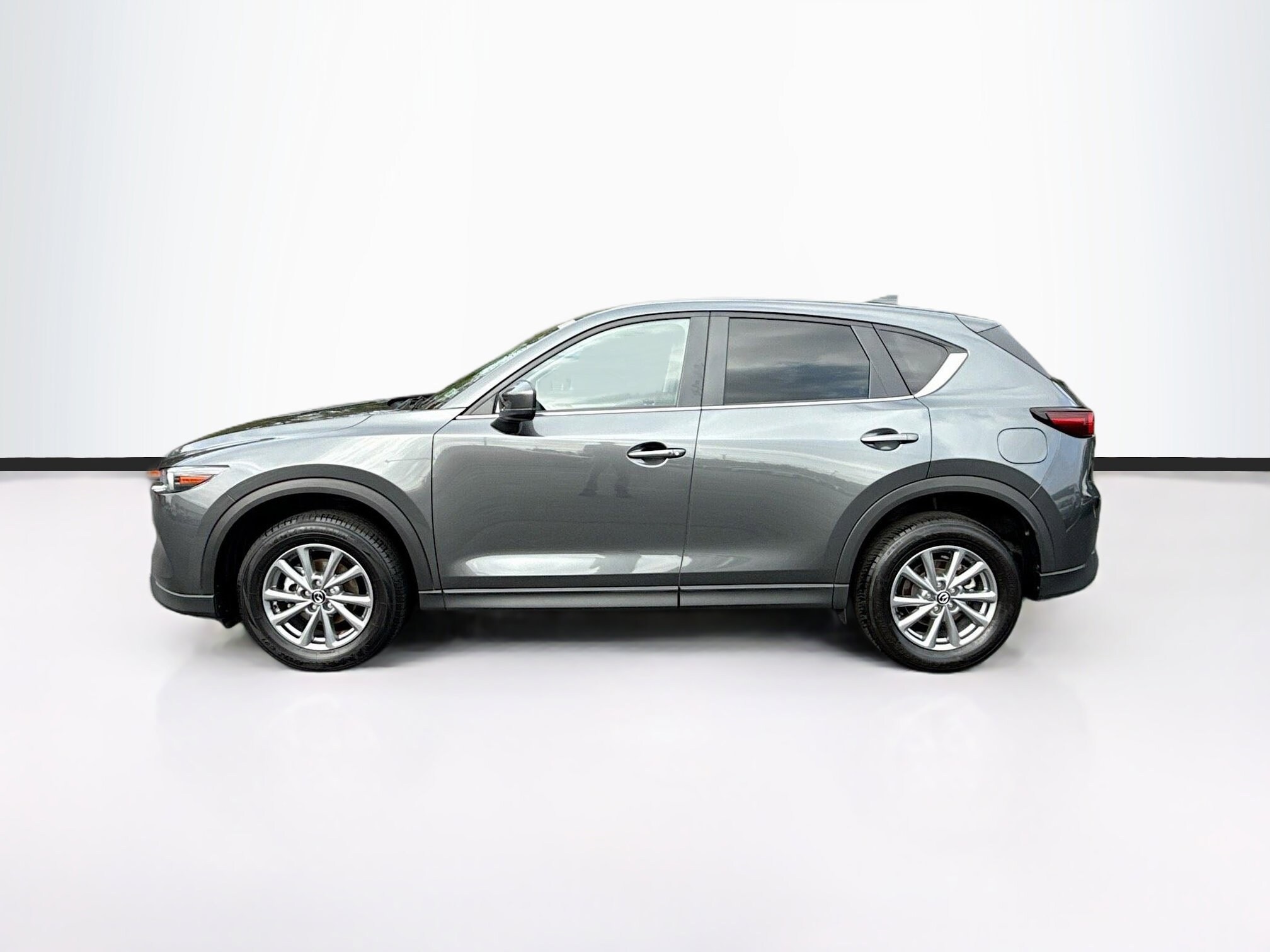 2023 Mazda CX-5 2.5 S Preferred photo 4