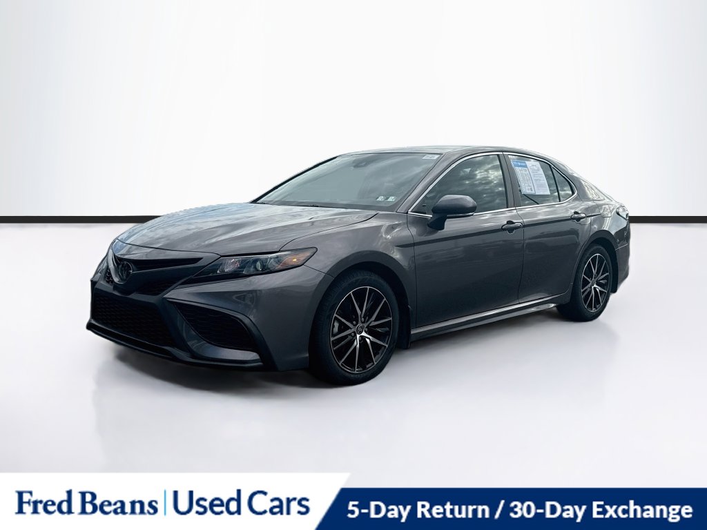 Used 2024 Toyota Camry SE Sedan