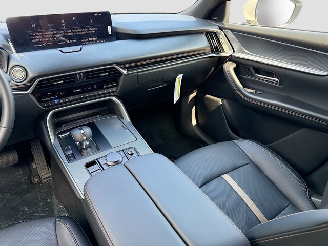 2025 Mazda CX-90 Premium Plus Package - Photo 24