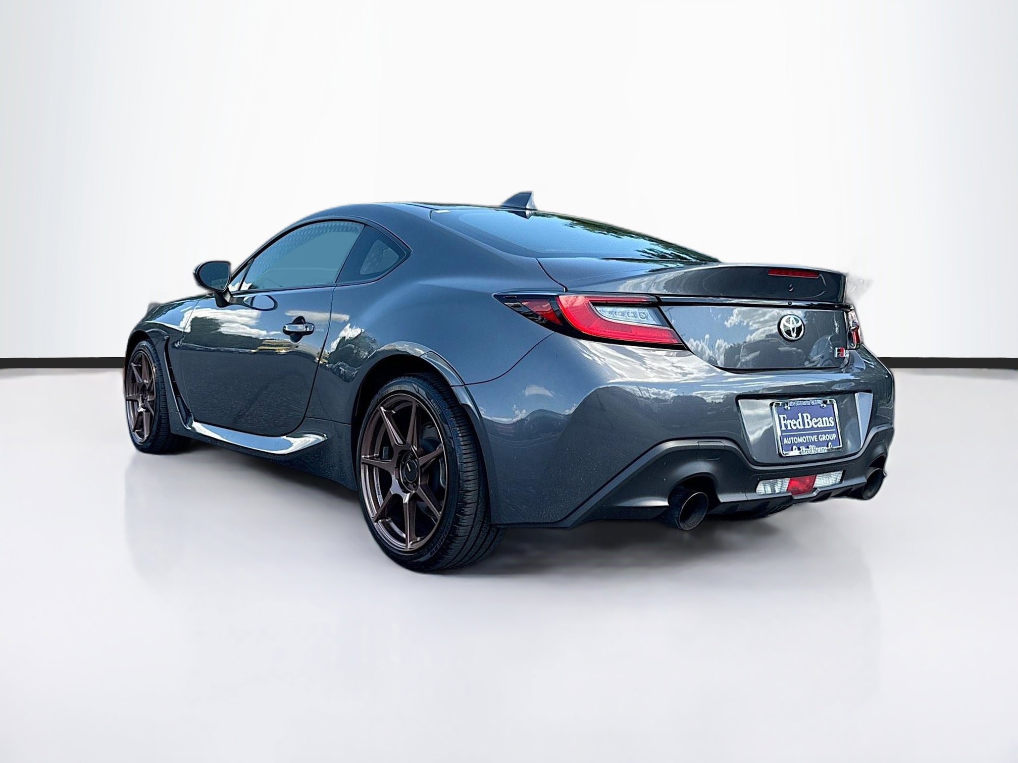 2023 Toyota GR86 Base photo 4