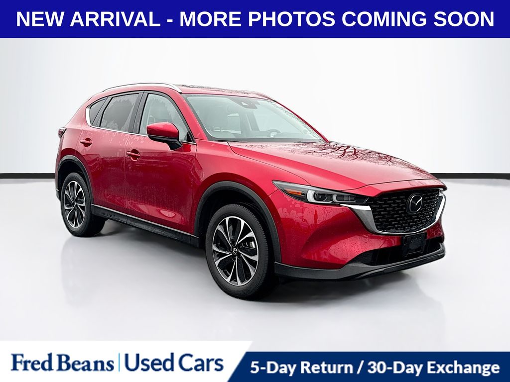 2023 Mazda CX-5 S Premium package