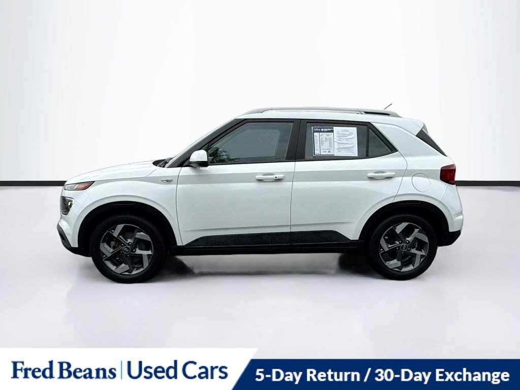 Used 2024 Hyundai Venue SEL SUV