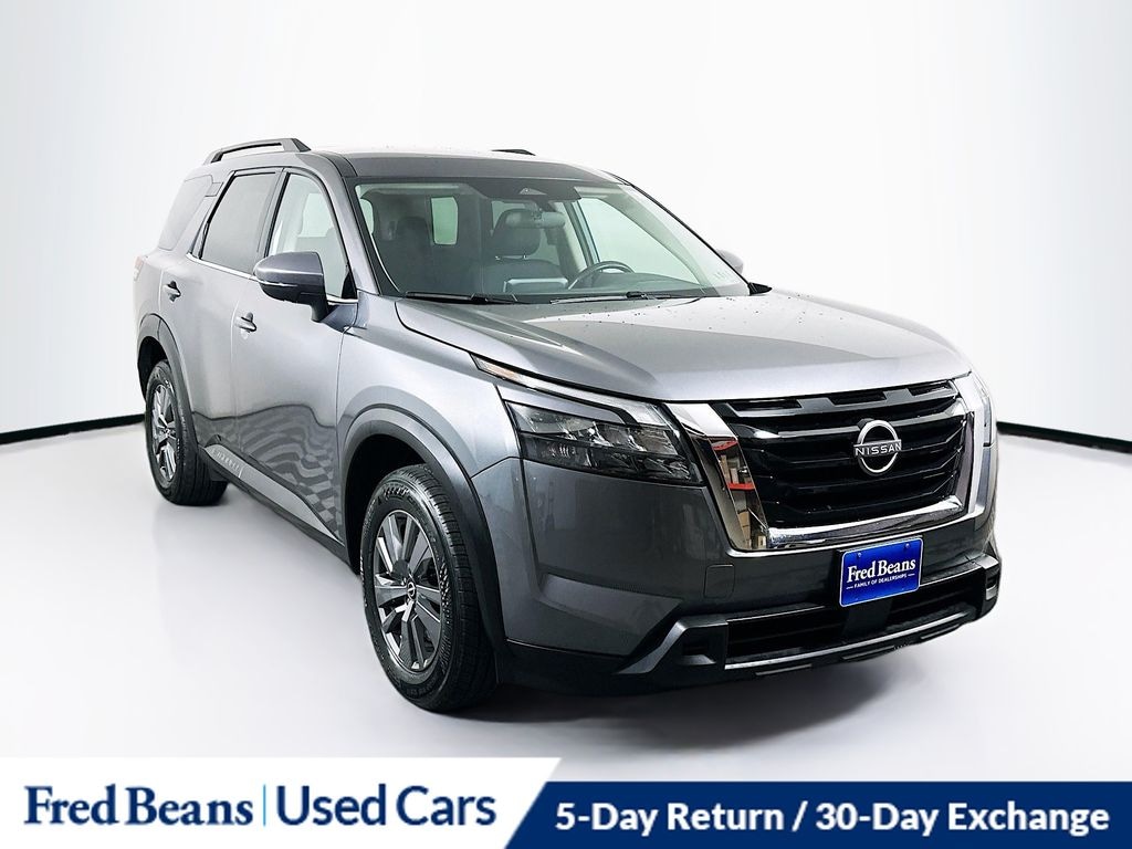Used 2024 Nissan Pathfinder SV SUV