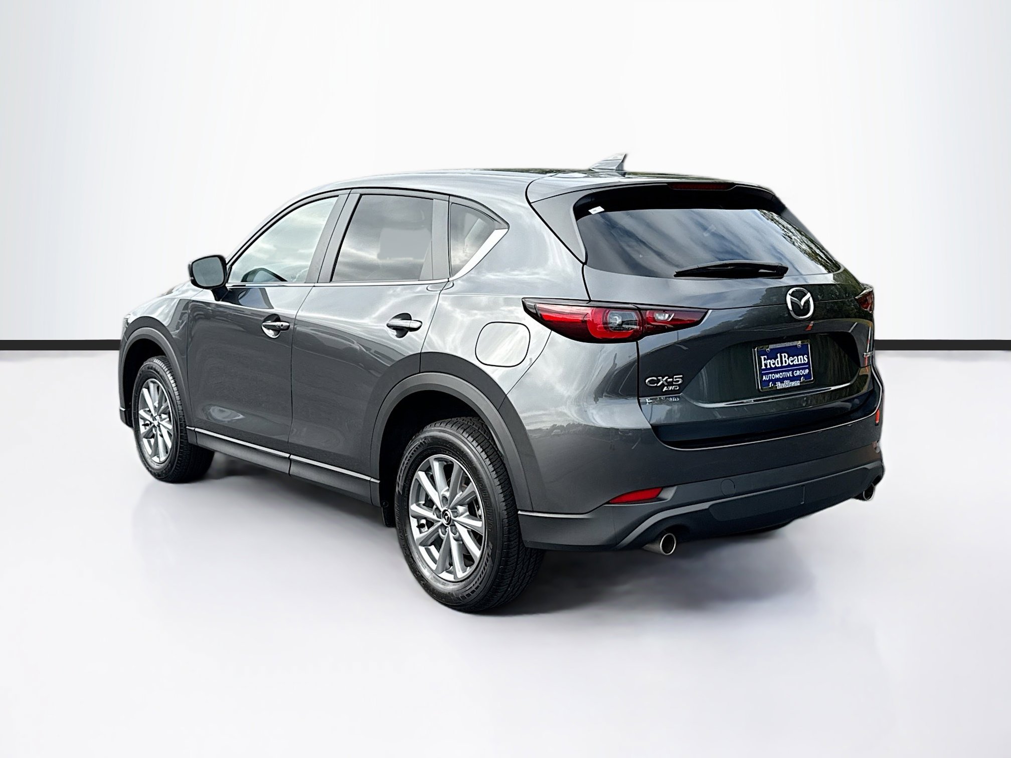 2023 Mazda CX-5 2.5 S Preferred photo 4