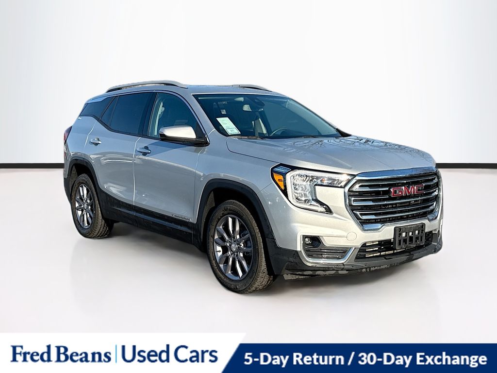 2022 GMC Terrain SLT's photo