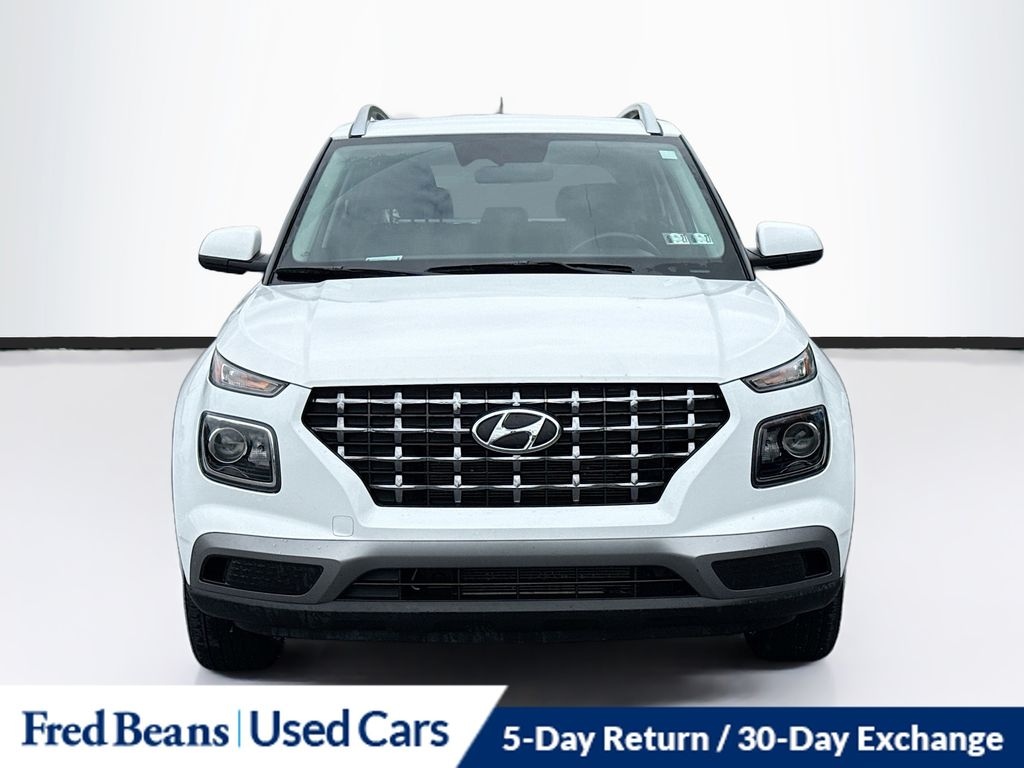 Used 2024 Hyundai Venue SEL SUV